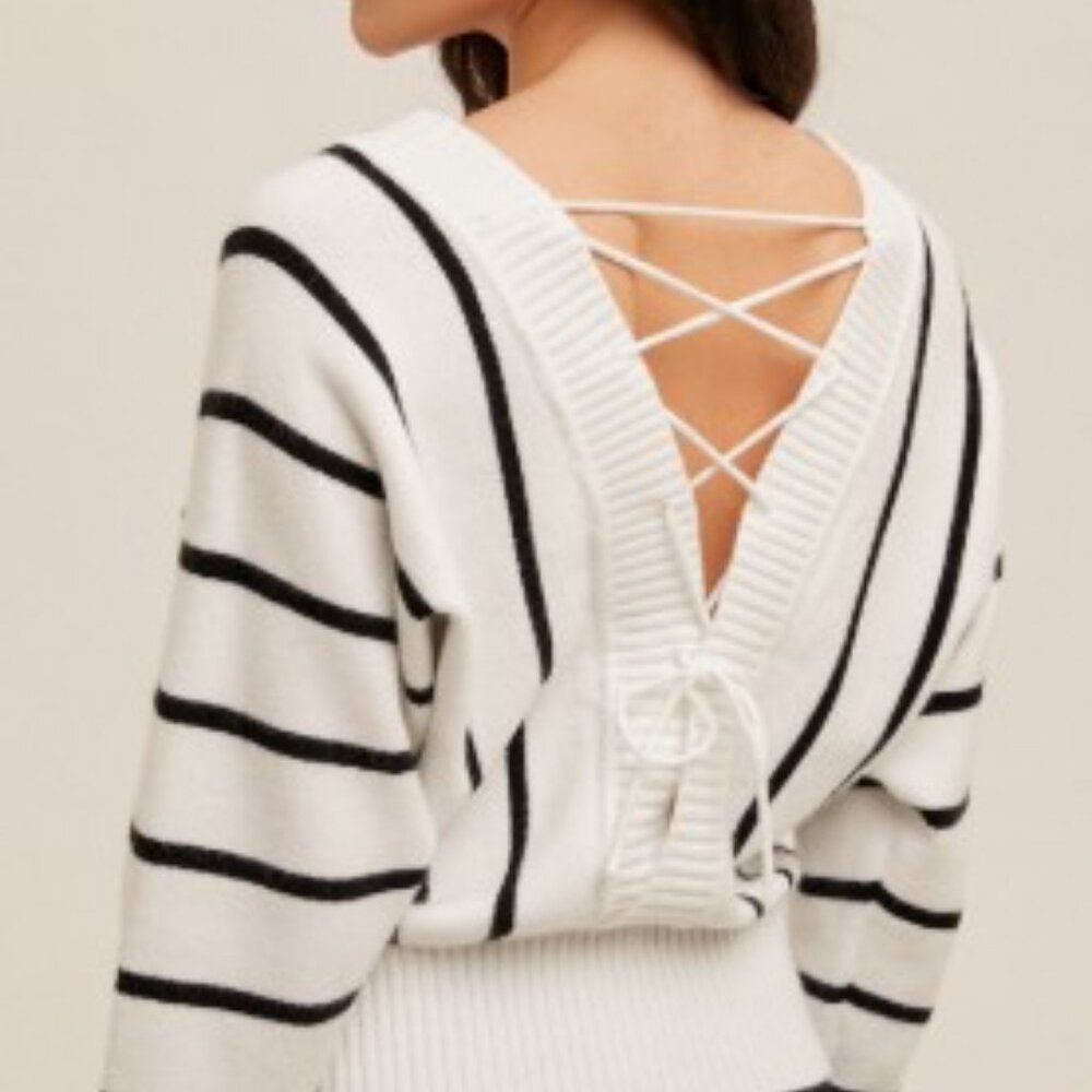 Black and White Tie Back Sweater NWT